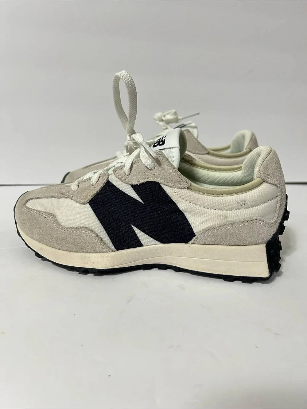 New Balance 327 Athletic Shoes Sneakers Little Kid 3.5 Silver Birch/Navy BA1-13